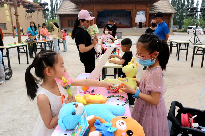 һͯ(ji)ȪС(zhn)@؄e